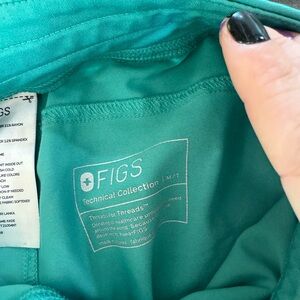 Figs Kade Cargo surgical green